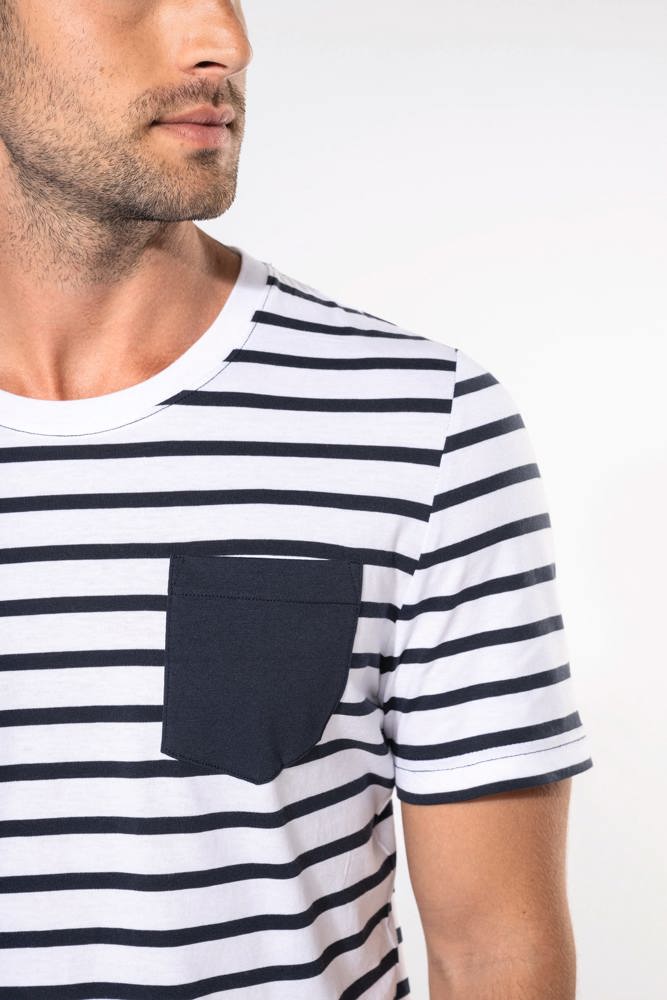 K378 - Gestreept T-shirt met zak en korte mouwen